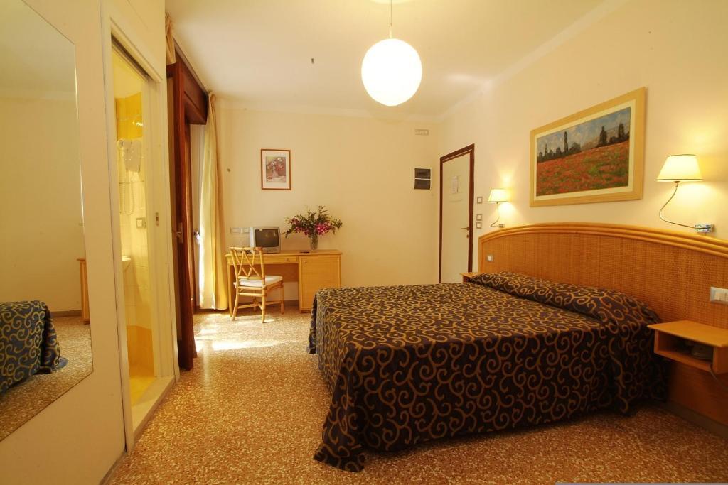 Hotel Horizonte Bibione Exterior foto